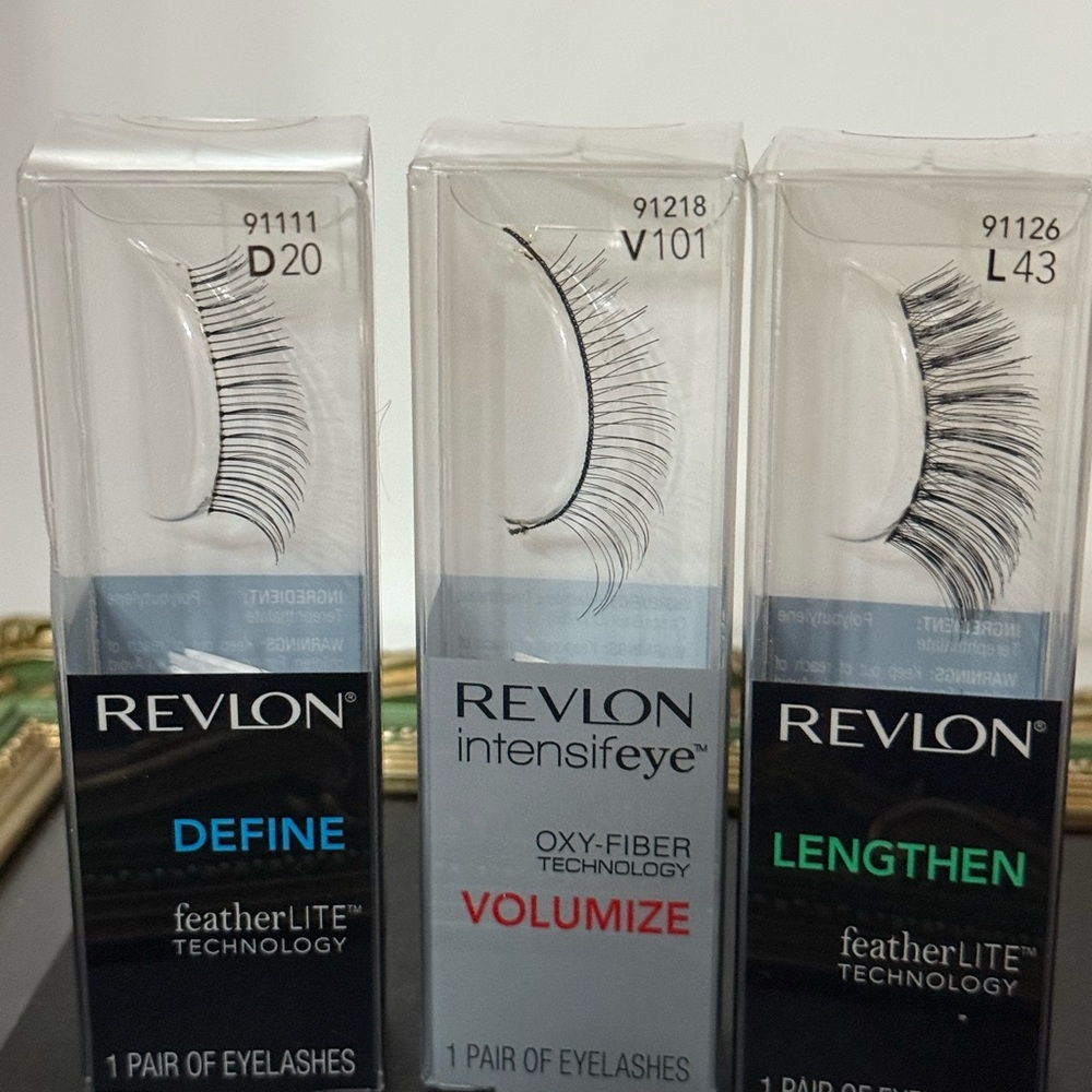 Revlon Intensifeye Eyelash Collection - Picture 3 of 5
